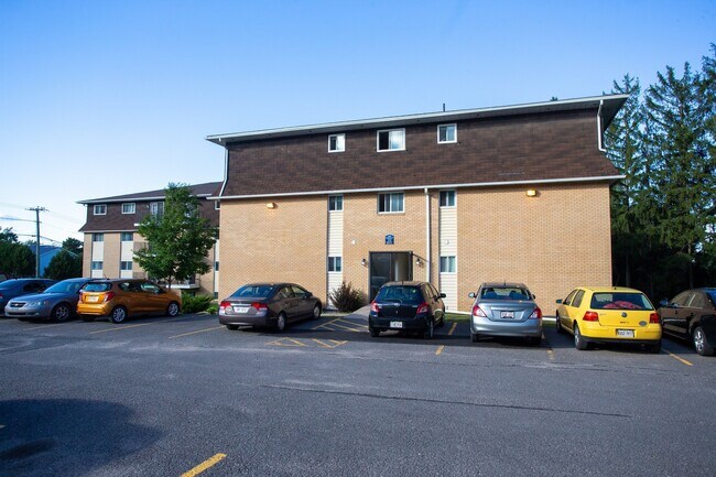 Photo du bâtiment - 580 Montgomery St