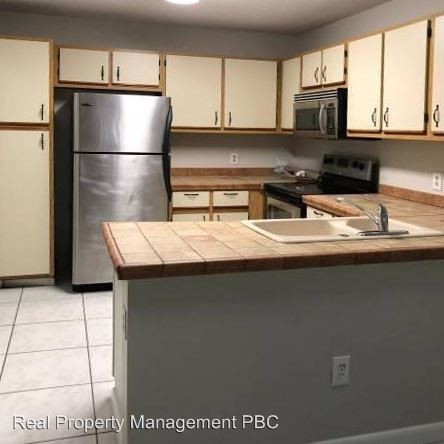Building Photo - 2 br, 2 bath House - 4127 Palm Bay Cir A