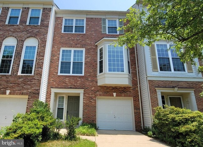 Building Photo - 3619 Bracknell Dr