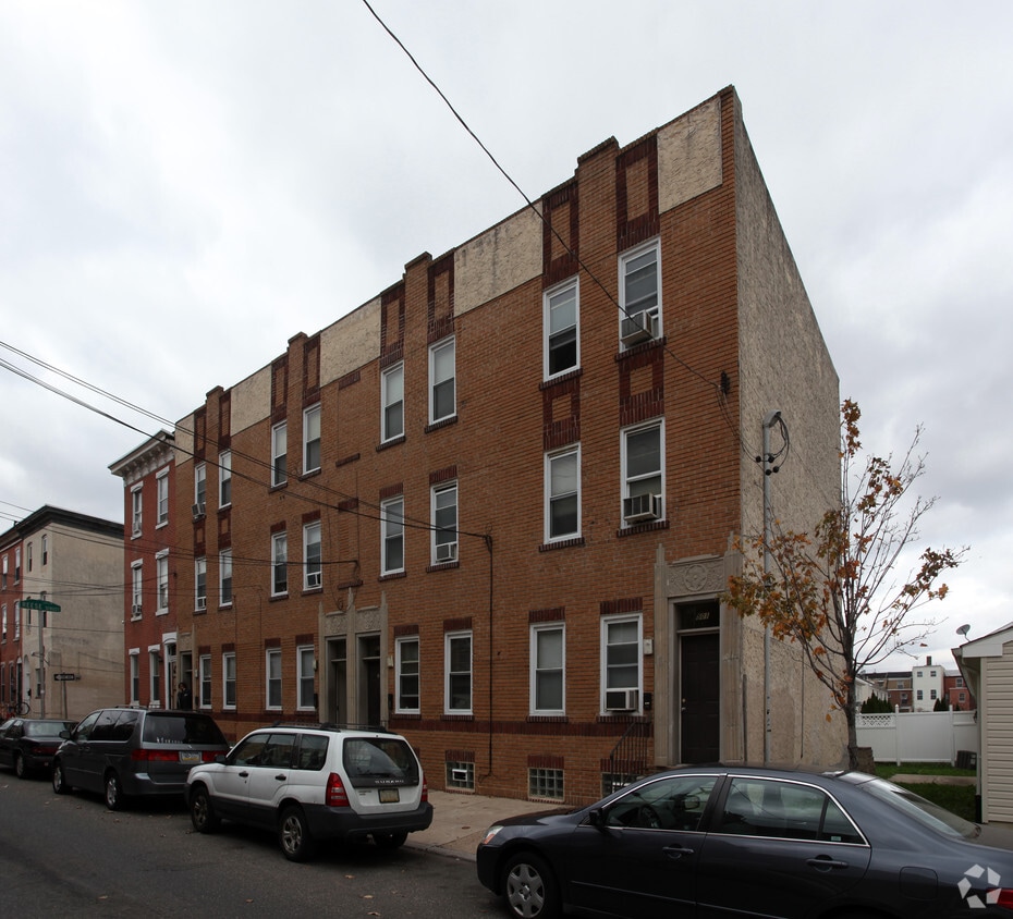 Primary Photo - 501-507 Reed St