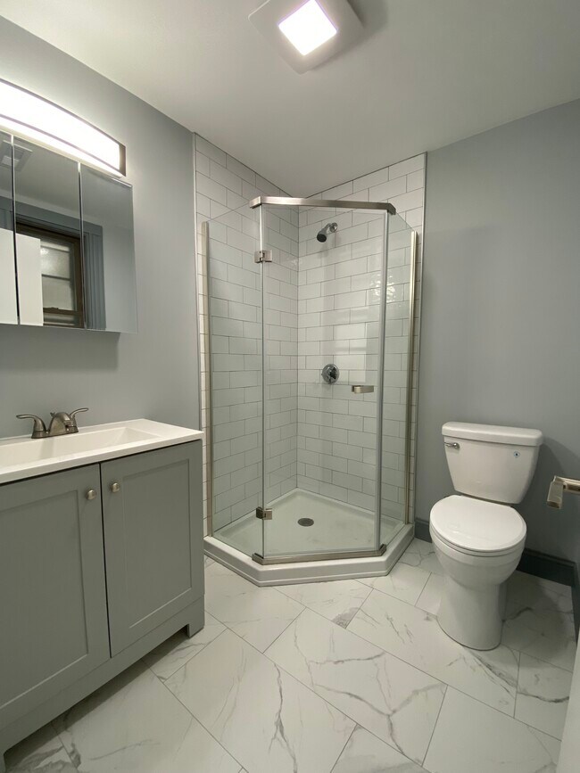 Foto del edificio - 170 Putnam St