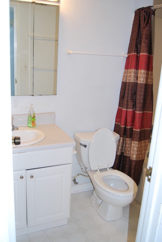 Building Photo - Waterfront Beauty with Sunset Views