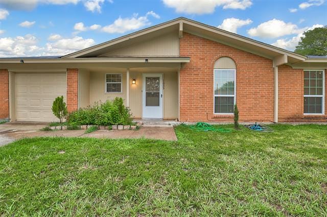 Building Photo - 1633 Japonica Ln