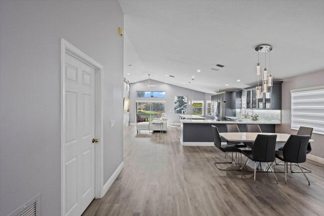 Building Photo - 3673 Miramontes Cir