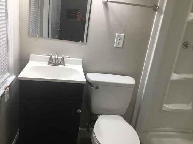 Foto del edificio - 268 Morningside Dr