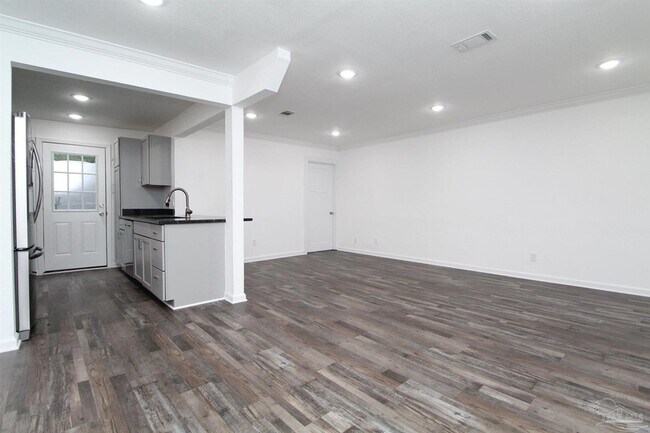 Foto del edificio - 150 E Ensley St