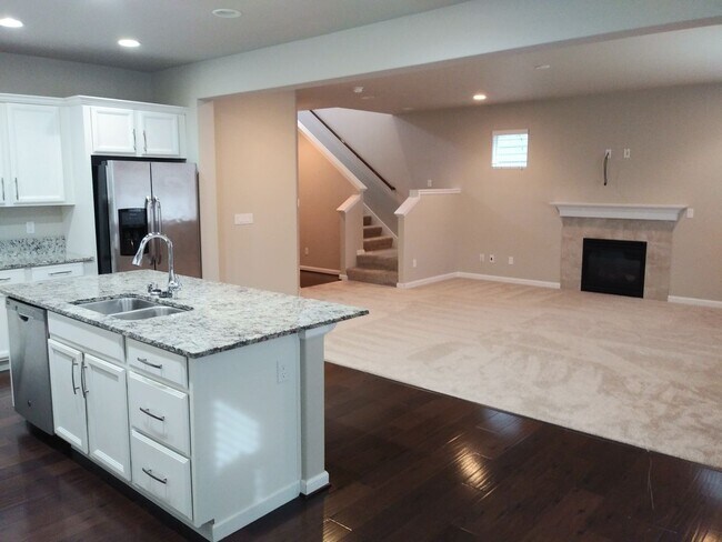 Foto del edificio - 8817 Jayden Ln NE