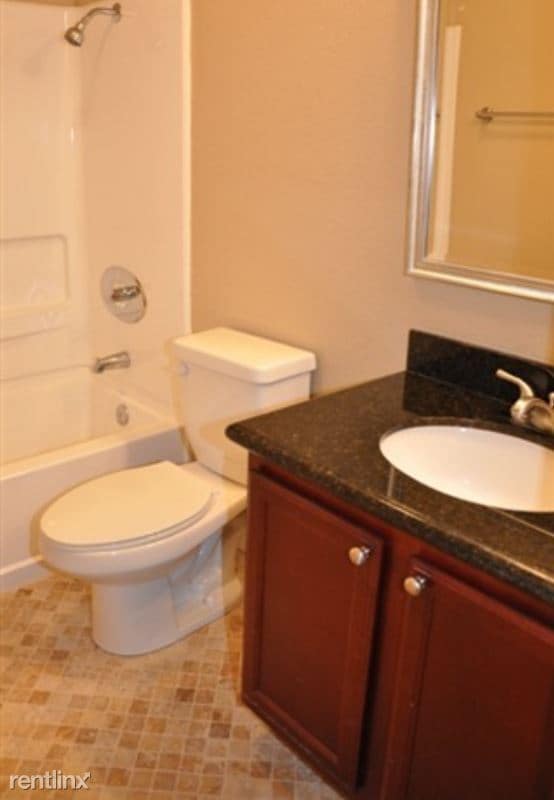 Building Photo - 2 br, 2 bath Condo - 245 Reflections Dr