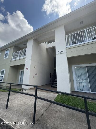 Foto del edificio - 7920 Merrill Rd
