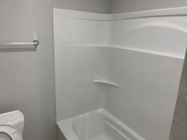 Foto del edificio - 208 E Springer Ave