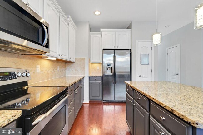 Building Photo - 937 Indigo Bunting Ln
