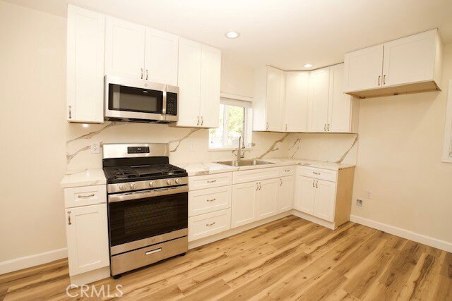 Foto del edificio - 11272 Herrick Ave