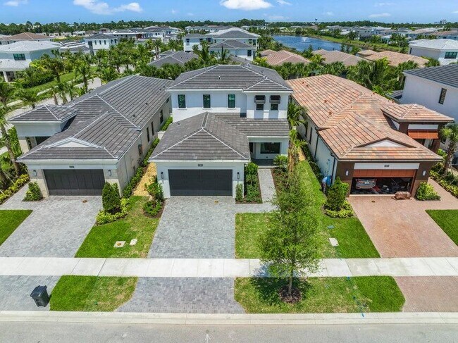 Building Photo - 13551 Artisan Cir