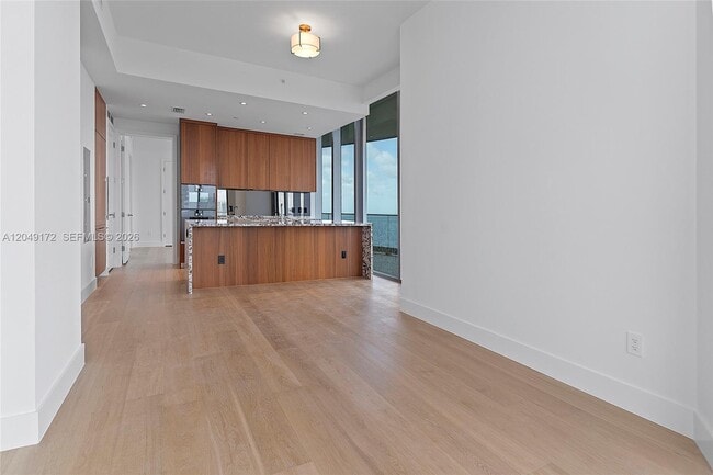 Foto del edificio - 175 SE 25th Rd