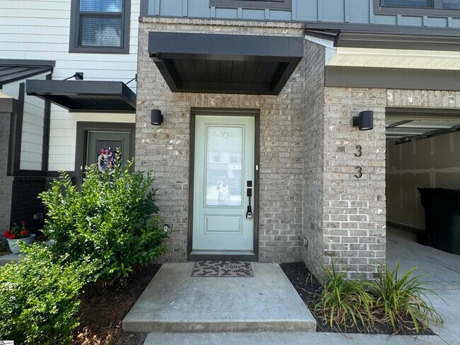 Foto del edificio - 33 Connaught Ct