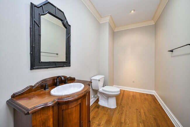 Foto del edificio - 325 Delnor Glen Dr