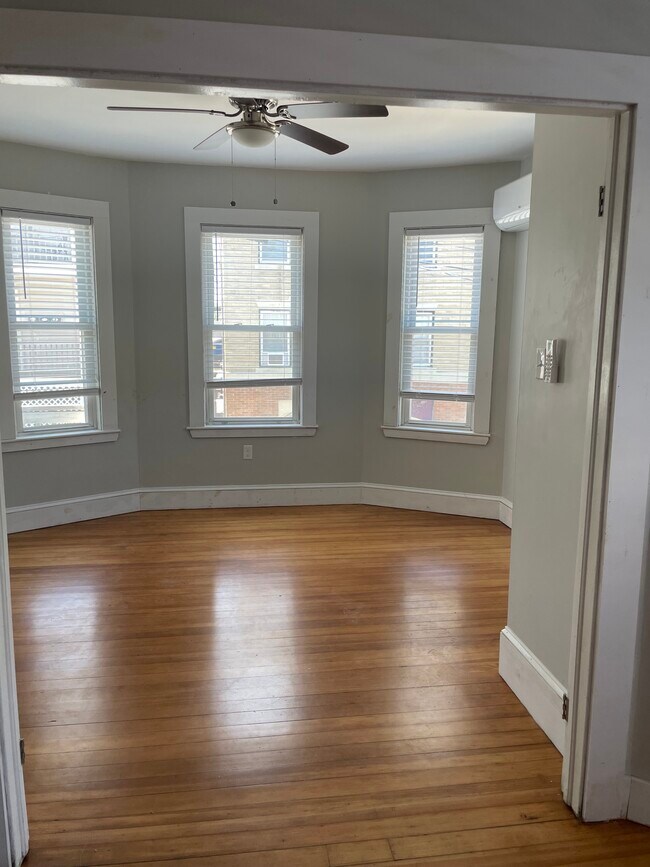 Foto del edificio - 3 Hazel St