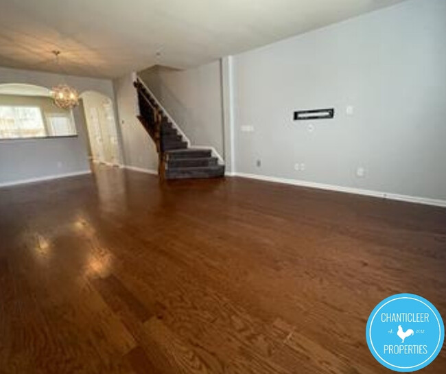 Foto del edificio - 3100 Berkeley Springs Pl