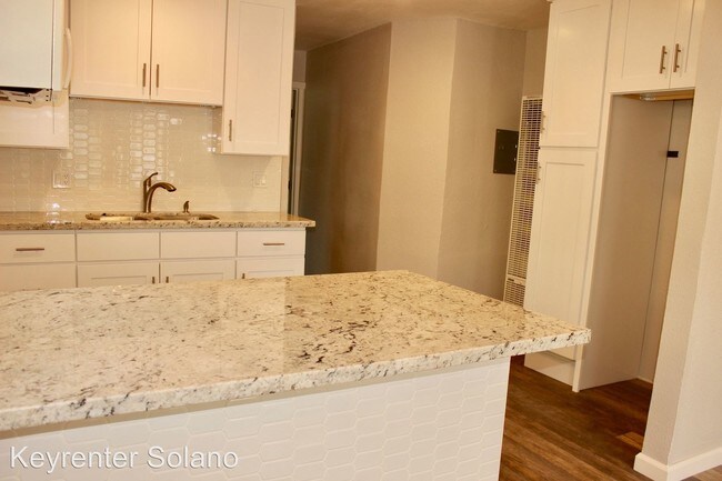 Building Photo - 1 br, 1 bath House - 620 Porter Street #3