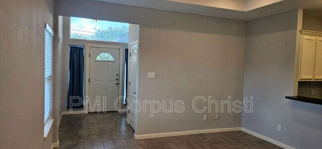 Foto del edificio - 6402 Williams Dr