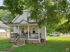 Building Photo - 107 McClure St