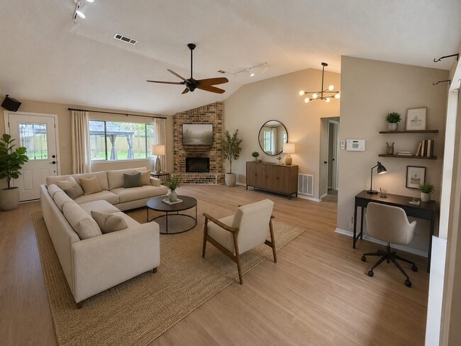 Building Photo - 13438 Nevermore Dr