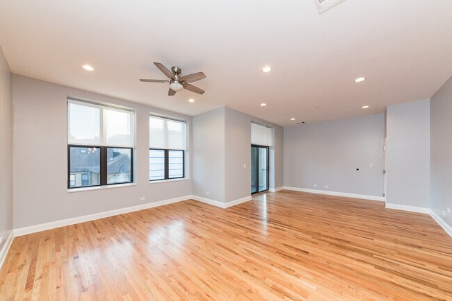 Foto del edificio - 3122 N Broadway St