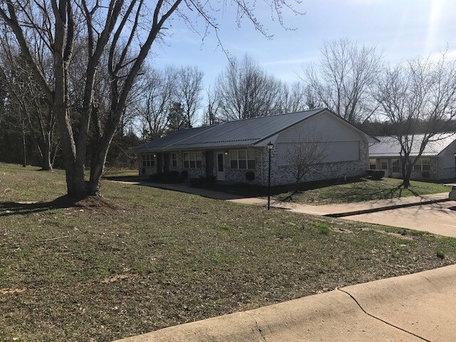 Foto principal - Cedar Ridge Apartments