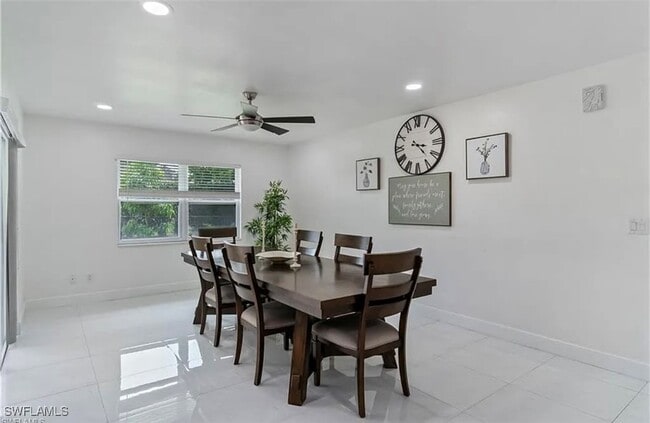 Foto del edificio - 96 Wickliffe Dr