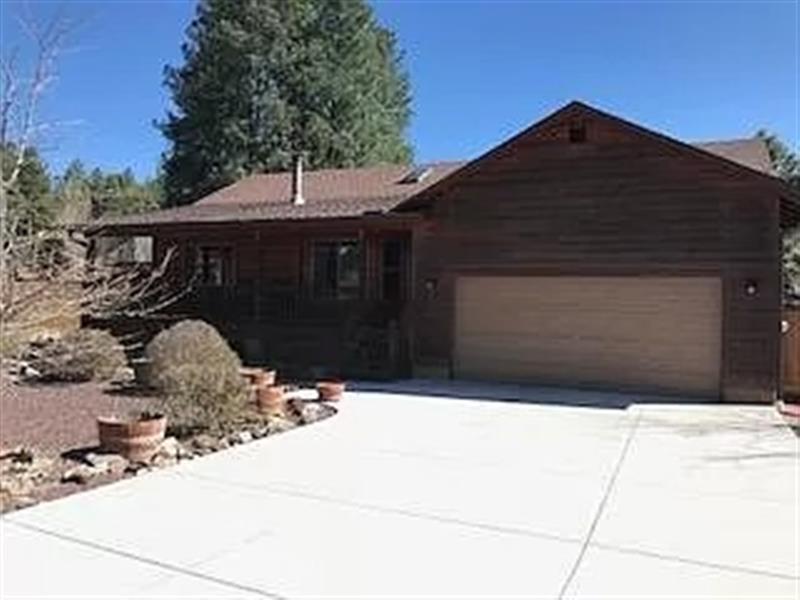 575 Lindsay Ln, AZ 85935 House Rental in