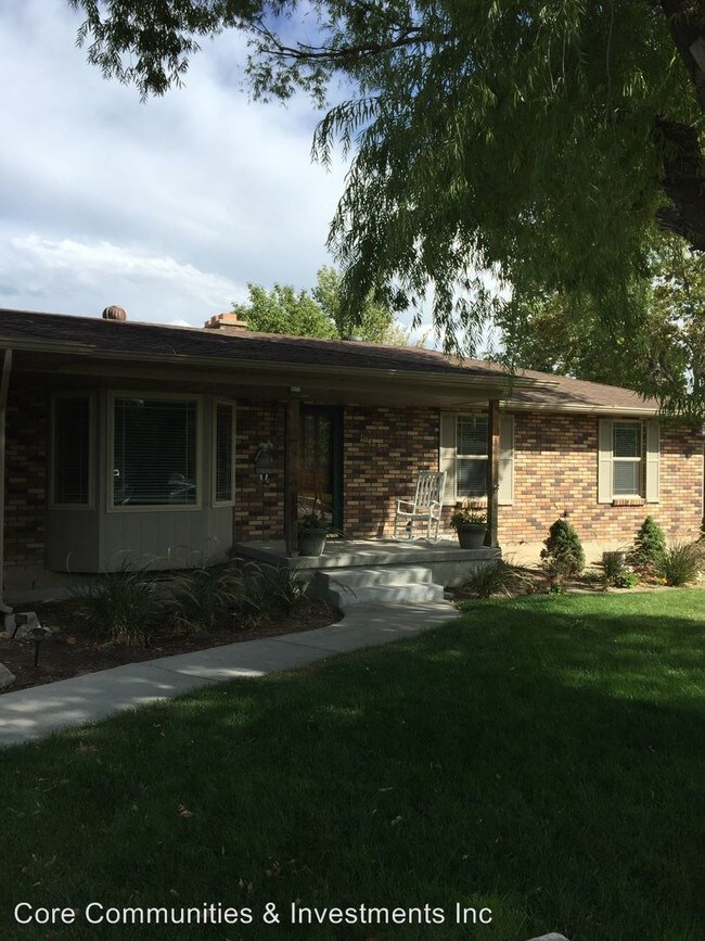 Building Photo - 10425 S North Forty Way