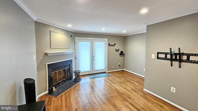 Building Photo - 6466 Brick Hearth Ct