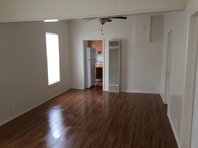 Foto del edificio - 1905 E Penn Ave