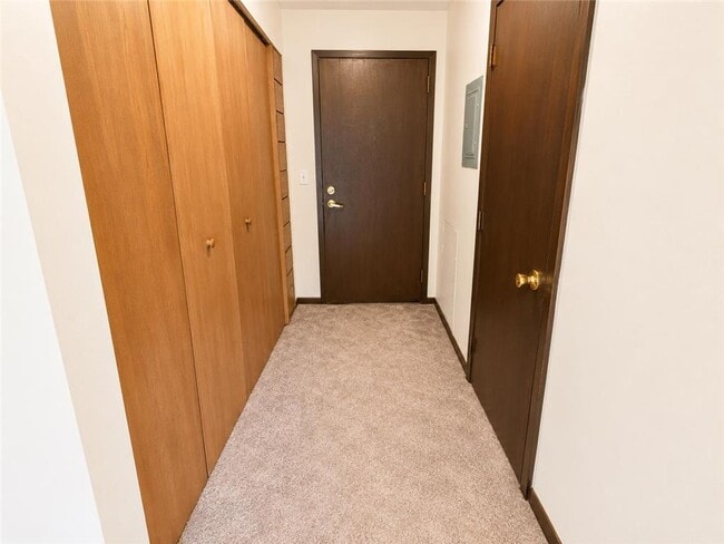 Foto del edificio - 104 Edgewood St