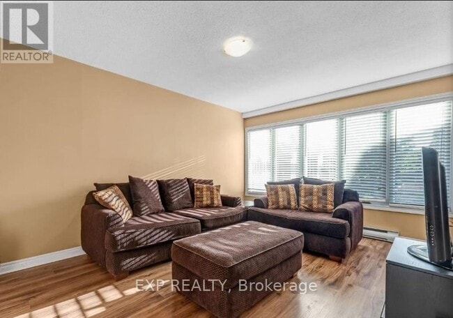 Photo du bâtiment - 2101 Eric Crescent