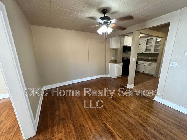 Photo - 1715 N Villa Ave House