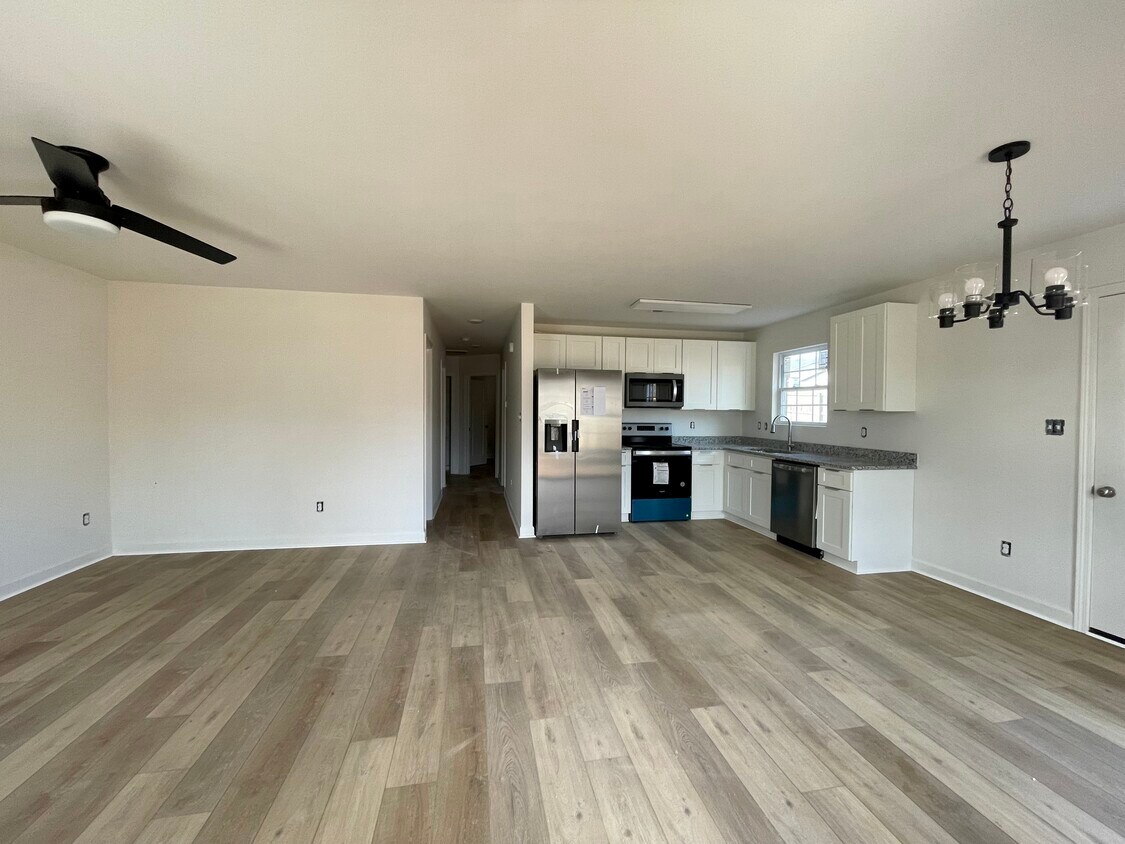 7212 Howard Way, Knoxville, TN 37931 Townhome Rentals in