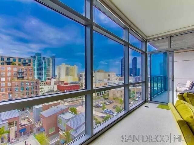 Foto del edificio - 800 The Mark Ln