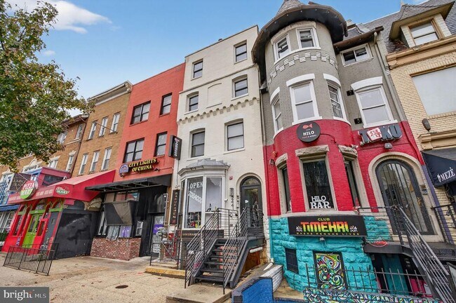 Foto del edificio - 2441 18th St NW
