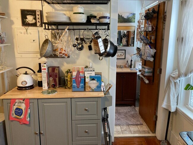 Foto del edificio - 14 Garrison Ave