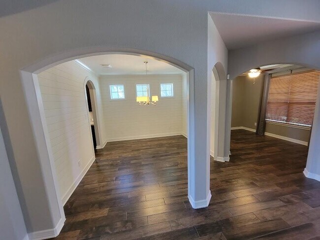 Foto del edificio - 12001 Bright Landing Ct
