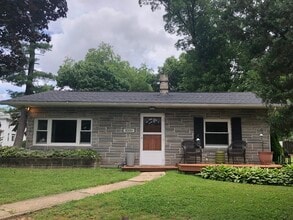 Building Photo - 3000 Virginia Ave