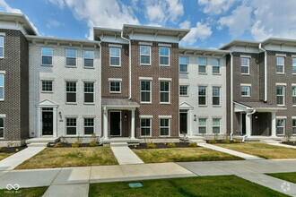 Building Photo - 9325 Somerford Dr