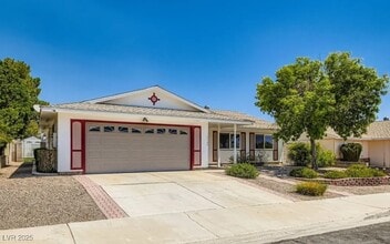 Building Photo - 7704 Peacock Ave