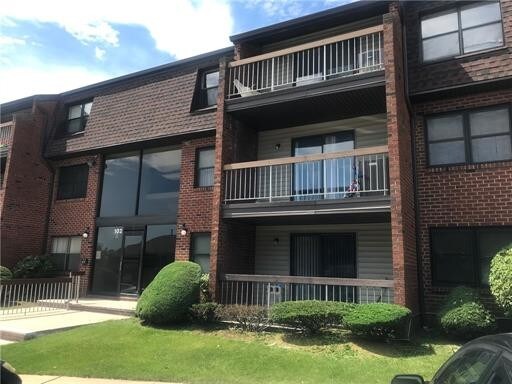 Foto del edificio - 91 Woodbridge Terrace