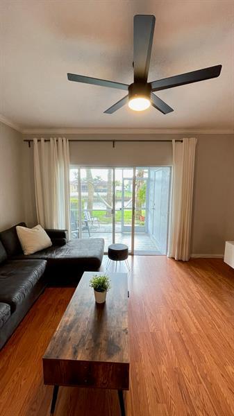 Foto del edificio - 5296 Jubilee Way