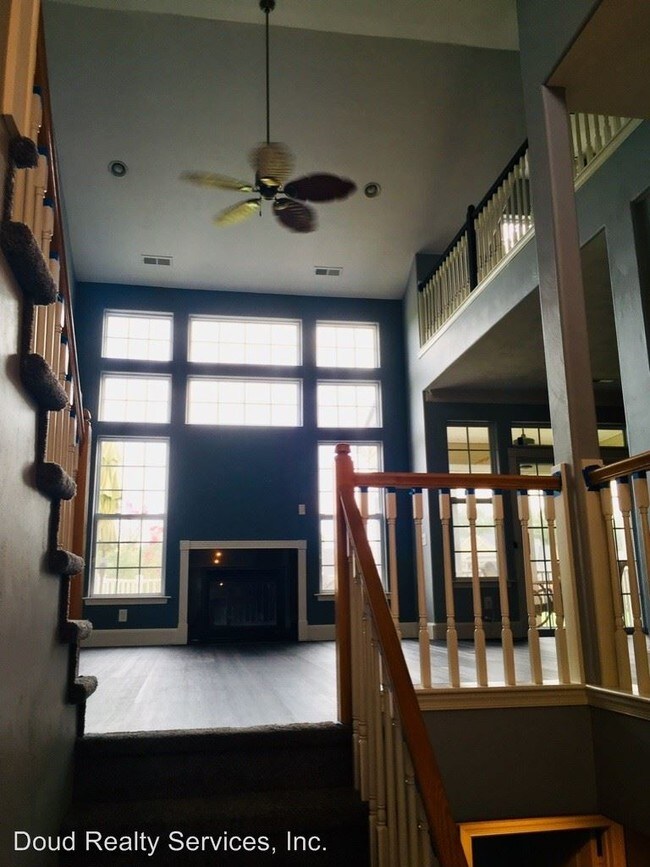 Building Photo - 3 br, 2.5 bath House - 1019 Bay Breeze