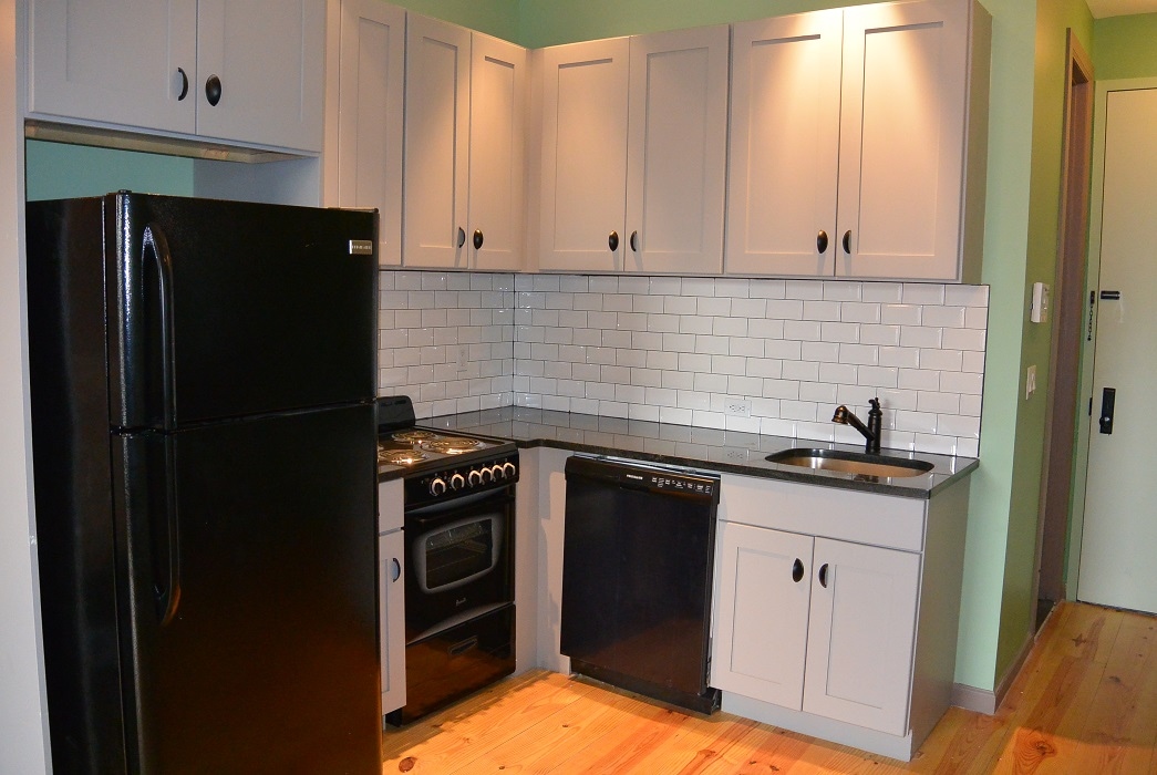 Primary Photo - 209 W 135th St