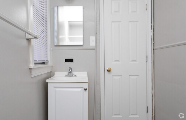 Interior Photo - Oaklee Village Apartments