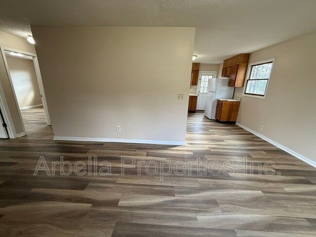 Foto del edificio - 941 Kendrick Creek Rd